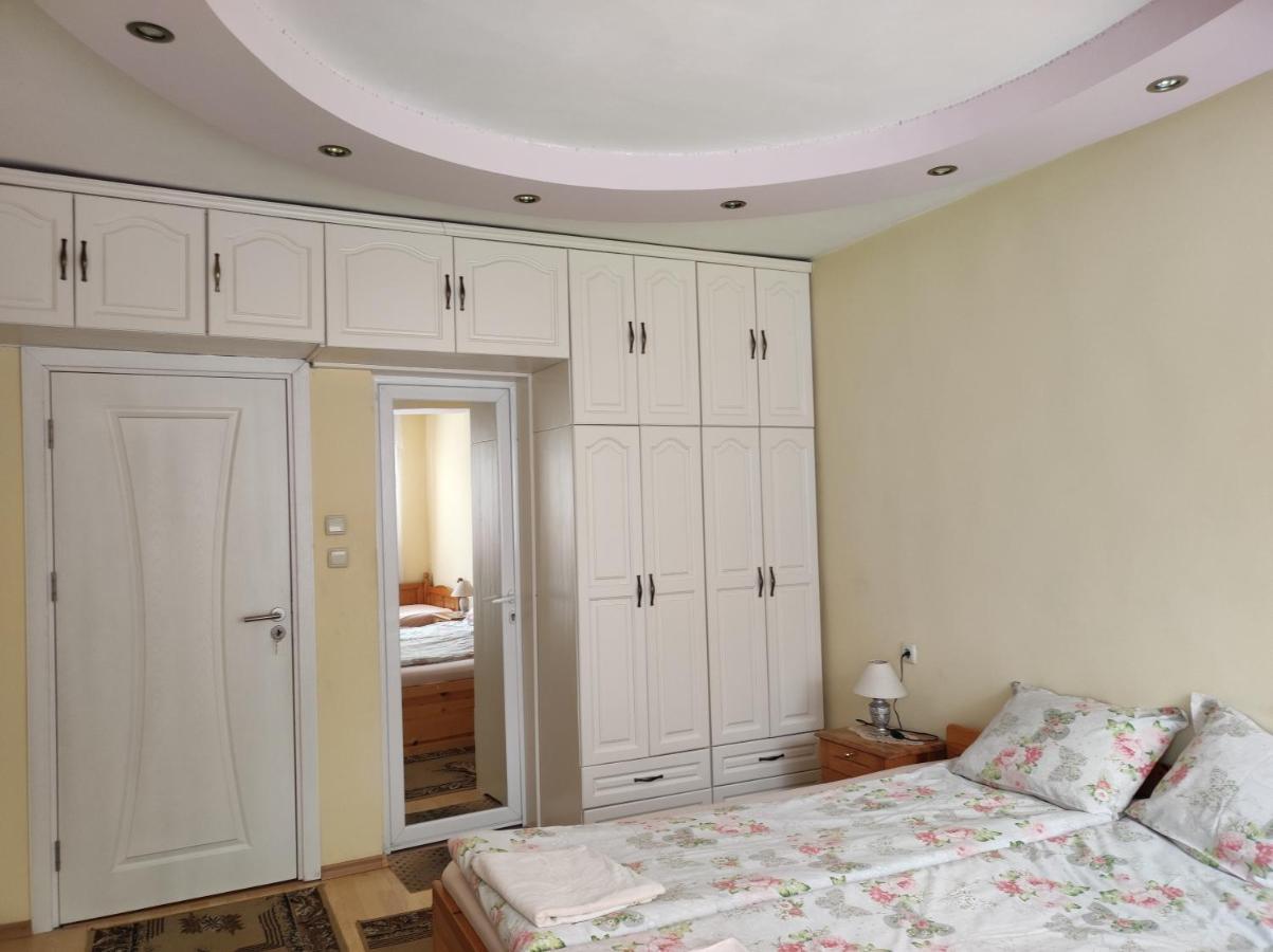 Family Hotel Velevi Welingrad Exterior foto