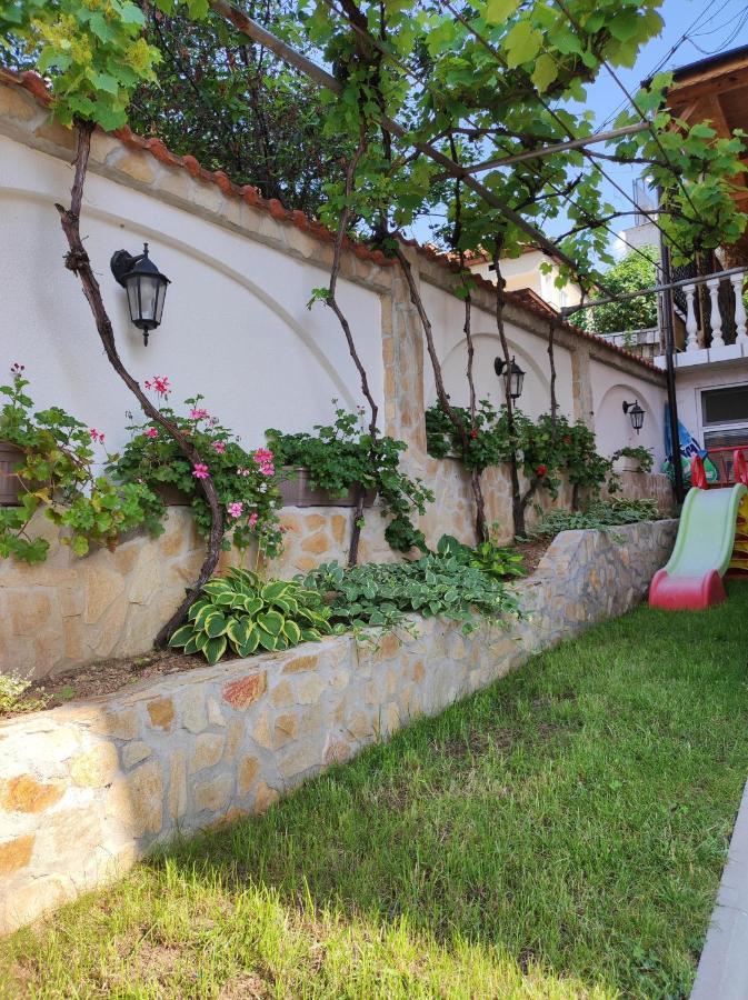 Family Hotel Velevi Welingrad Exterior foto