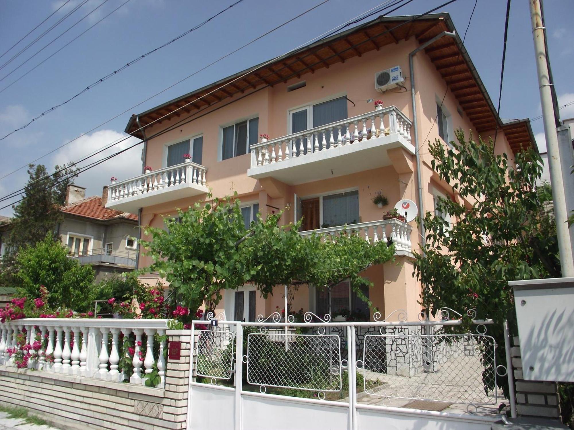 Family Hotel Velevi Welingrad Exterior foto
