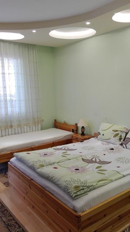 Family Hotel Velevi Welingrad Exterior foto